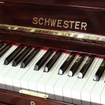 中古ピアノ シュベスター(SCHWESTER 53) ハンドクラフトが息づくピアノ、シュベスター