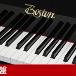 中古ピアノ ボストン(BOSTON GP163Ⅱ) 「BOSTON」の小型グランド