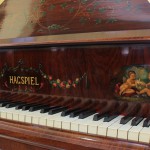 中古ピアノ (HAGSPIEL) ピアノの域を超えた芸術作品