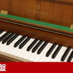 中古ピアノ スタインウェイ&サンズ(STEINWAY&SONS Model.F) シンプルな小型アップライトピアノ