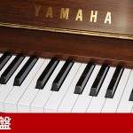 中古ピアノ ヤマハ(YAMAHA YU3WnC) モール装飾がついたお洒落な木目・猫脚仕様