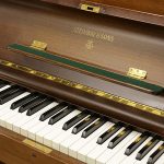 中古ピアノ スタインウェイ＆サンズ(STEINWAY&SONS  Z114CP) Z型・美しいチッペンデール仕様