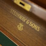 中古ピアノ スタインウェイ＆サンズ(STEINWAY&SONS  Z114CP) Z型・美しいチッペンデール仕様
