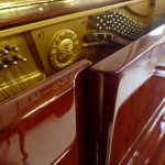 中古ピアノ ヤマハ(YAMAHA W106BM) お部屋のインテリアとしても最適な木目調ピアノ