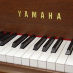 中古ピアノ ヤマハ(YAMAHA C3A) 美しい木目、曲線を生かした優美なデザイン