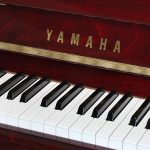 中古ピアノ ヤマハ(YAMAHA W116BT) コンパクトタイプの可愛らしい木目ピアノ