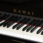 中古ピアノ カワイ(KAWAI OP32) 高級感溢れるグランド型ピアノ