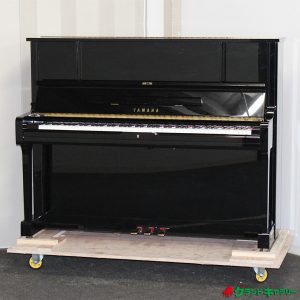 中古ピアノ ヤマハ(YAMAHA UX1) 新鮮で魅力のある音を生み出すUXシリーズ