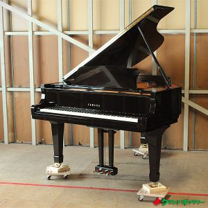 中古ピアノ ヤマハ(YAMAHA C3L) 人気のヤマハC3♪2001年製造高年式グランド