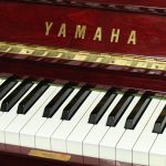 中古ピアノ ヤマハ(YAMAHA W106BB) 目の覚めるような鮮やかな木目・猫脚ピアノ