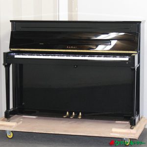 中古ピアノ カワイ(KAWAI ED48E) 細部の装飾までこだわったコンパクト＆スタイリッシュ