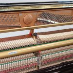 中古ピアノ メルヘン(MARCHEN MH33) 河合楽器製造　木目・猫脚ピアノ