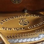 中古ピアノ スタインウェイ(Steinway&Sons O-180)2002年製!180cm以上のピアノにひけをとらないほど、暖かく豊かなサウンド