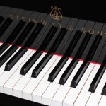 中古ピアノ スタインウェイ(Steinway&Sons O-180)2002年製!180cm以上のピアノにひけをとらないほど、暖かく豊かなサウンド