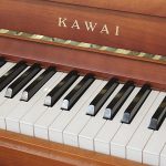 中古ピアノ カワイ(KAWAI ED50CA) 木目のグラデーションが美しい小型インテリアピアノ