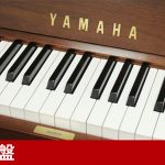 中古ピアノ ヤマハ(YAMAHA W102BW) シンプルなヤマハ木目調ピアノ