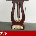 中古ピアノ アイゼナハ(AIZENAHA NSG140AF) ワインレッドの上品な外装♪小型グランド