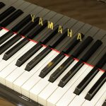 中古ピアノ ヤマハ(YAMAHA C7E) 圧倒的な音の伸びとパワー、色彩感のある艶やかな音色