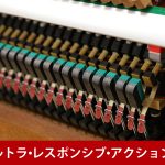 中古ピアノ カワイ(KAWAI C38W) シンプルな木目調ピアノ