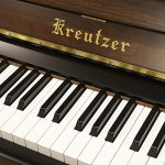 中古ピアノ クロイツェル(KREUTZER KS603) 音楽を楽しみインテリアにもこだわるれるハンドメイド系国産ピアノ