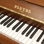 中古ピアノ プレイエル(PLEYEL P115CP) “シンギング・トーン”といわれる歌うような音色