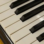 中古ピアノ スタインウェイ＆サンズ(STEINWAY&SONS O180) スタインウェイの「リビングルームグランド」艶消しモデル