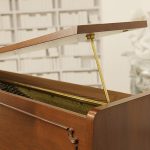 中古ピアノ プレイエル(PLEYEL P115CP) “シンギング・トーン”といわれる歌うような音色