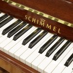 中古ピアノ シンメル(SCHIMMEL 120RI) 花柄象嵌入り　エレガントにお部屋を彩る希少な逸品