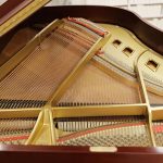中古ピアノ ボストン(BOSTON GP178Ⅱ) マホガニー　ニューヨーク・スタインウェイを彷彿とさせる木目ピアノ