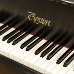 中古ピアノ ボストン(BOSTON GP215PE) 煌びやかで、そして余韻が長く、クリアでパワフルな音色