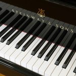 中古ピアノ スタインウェイ＆サンズ(STEINWAY&SONS B211) 低音域から高音域まで完璧なバランス