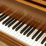 中古ピアノ スタインウェイ＆サンズ(STEINWAY&SONS M170) ニューヨーク・スタインウェイの木目調・チッペンデール様式