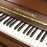 中古ピアノ クリストフォリ(CRISTOFORI　CR121) お買い得！上品な木目・猫脚ピアノ