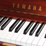 中古ピアノ ヤマハ(YAMAHA YUS3MhC-SG) YUSシリーズ　上品な木目・猫脚・消音機能付モデル