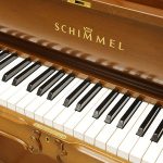 中古ピアノ シンメル(SCHIMMEL UP112B) ランプ付バロック様式の逸品♪1885年創業のドイツの名門