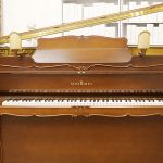 中古ピアノ シンメル(SCHIMMEL UP112B) ランプ付バロック様式の逸品♪1885年創業のドイツの名門