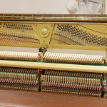中古ピアノ ヤマハ(YAMAHA UX50WnC) ヤマハアップライトの名器！「UXシリーズ」の木目調最上位モデル