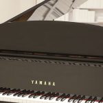 中古ピアノ ヤマハ(YAMAHA Z1BS) マンションなどでの演奏に最適　コンパクトグランド
