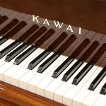 中古ピアノ カワイ(KAWAI KL801) 木目の外装が美しいカワイの上級機種