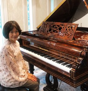お客様の声：待望のピアノがついに我が家に納まり、感動で震える思いです。 千葉県　ベーゼンドルファー　170 VIENNA（ビエナ）