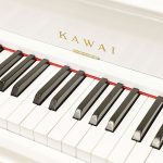 中古ピアノ カワイ(KAWAI KL51KF) 家具調のお洒落な白いピアノ