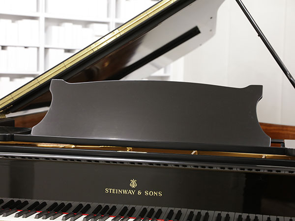 スタインウェイとニュースタインウェイ : Steinway \u0026 new ste…