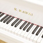 中古ピアノ カワイ(KAWAI KG5C) 大型サイズの白いグランドピアノ