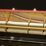 中古ピアノ エセックス(ESSEX EUP123S) インテリア性も兼ねそろえたスタインウェイ設計のピアノ
