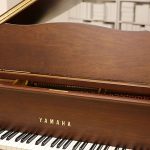 中古ピアノ ヤマハ(YAMAHA C3E Wn) 銘木アメリカンウォルナットを使用した特注モデル