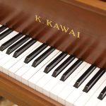 中古ピアノ ヤマハ(KAWAI GE1Wn) 6畳の部屋にも置ける、カワイの木目・小型グランドピアノ