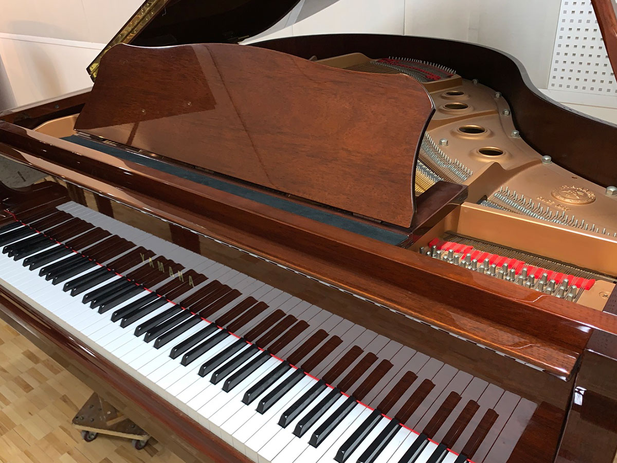 新入荷情報：YAMAHA（ヤマハ）小型グランドピアノ「A1R」木目調モデル