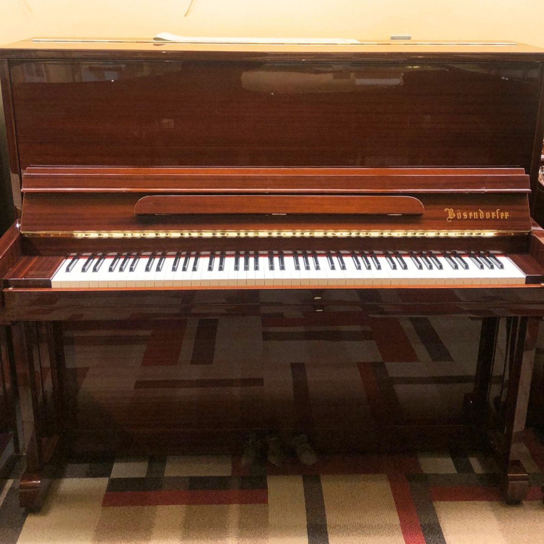 ヤマハ中古アップライトピアノ U1E（1966年製造）