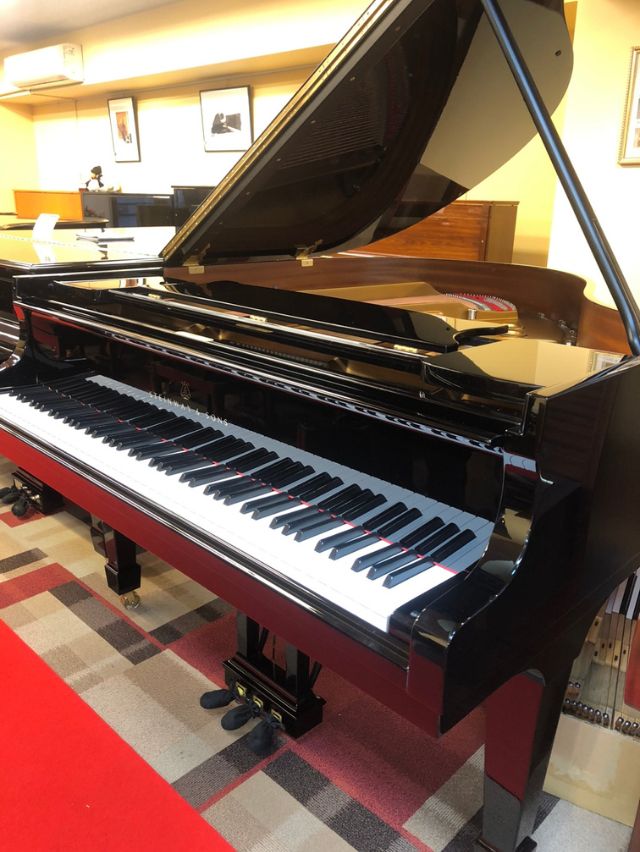 Steinway S155