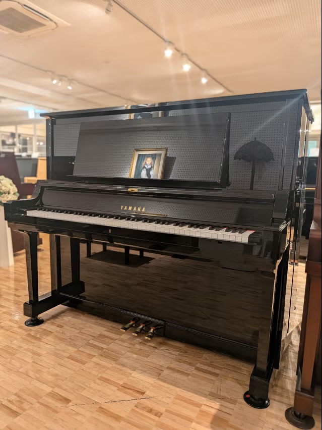 展示情報】YAMAHA(ヤマハ) UX5 X支柱構造が生む力強い響き。UXシリーズ